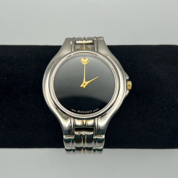Vintage Movado Unisex  Watch Swiss Quartz Working - Picture 8 of 10